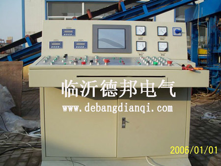 PLC、觸摸屏控制系統(tǒng)214